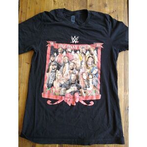 WWE Holiday tee  szM y2k